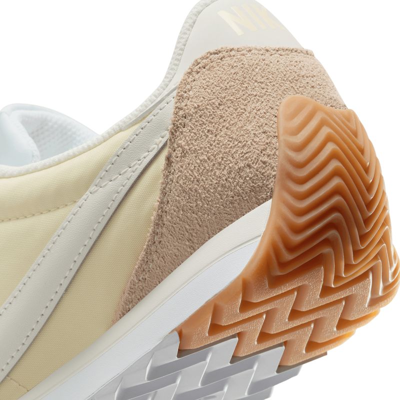 nike-pacific-amarillas-hm4771-104-8.jpeg