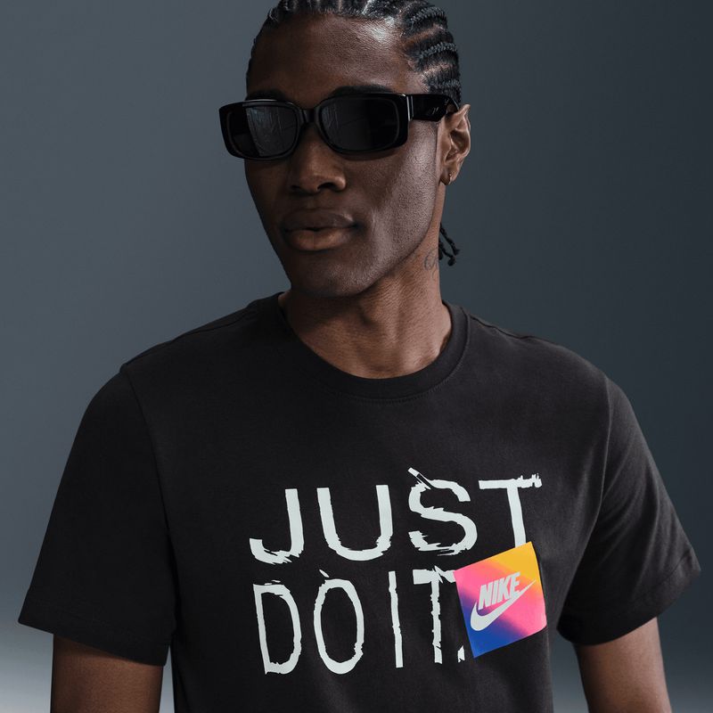 nike-sportswear-negra-hj0563-045-3.jpeg