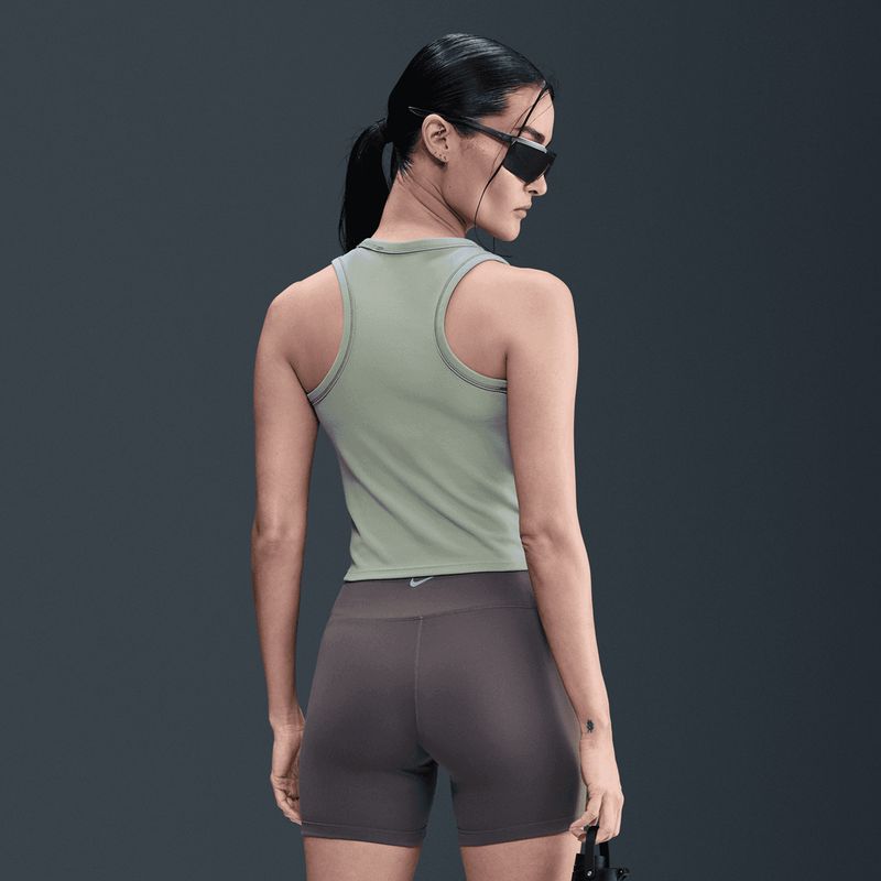 nike-one-fitted-verde-ib7886-370-2.jpeg