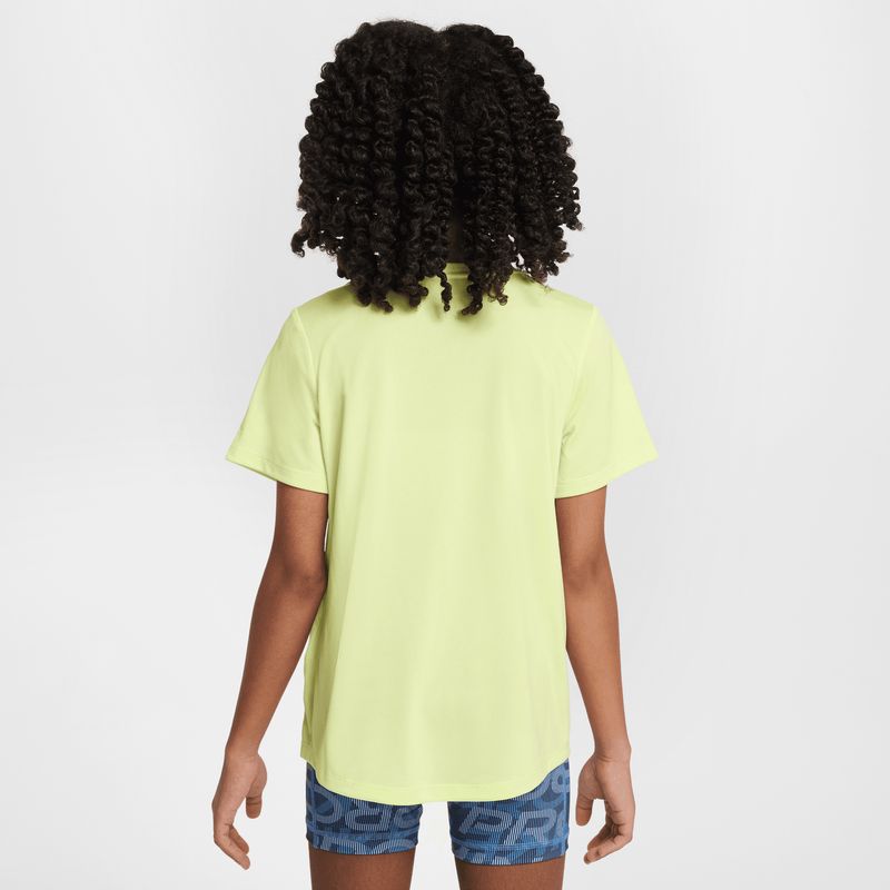 nike-one-fitted-amarilla-fz5600-736-2.jpeg