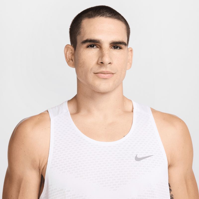 nike-stride-blanca-hv5210-100-3.jpeg