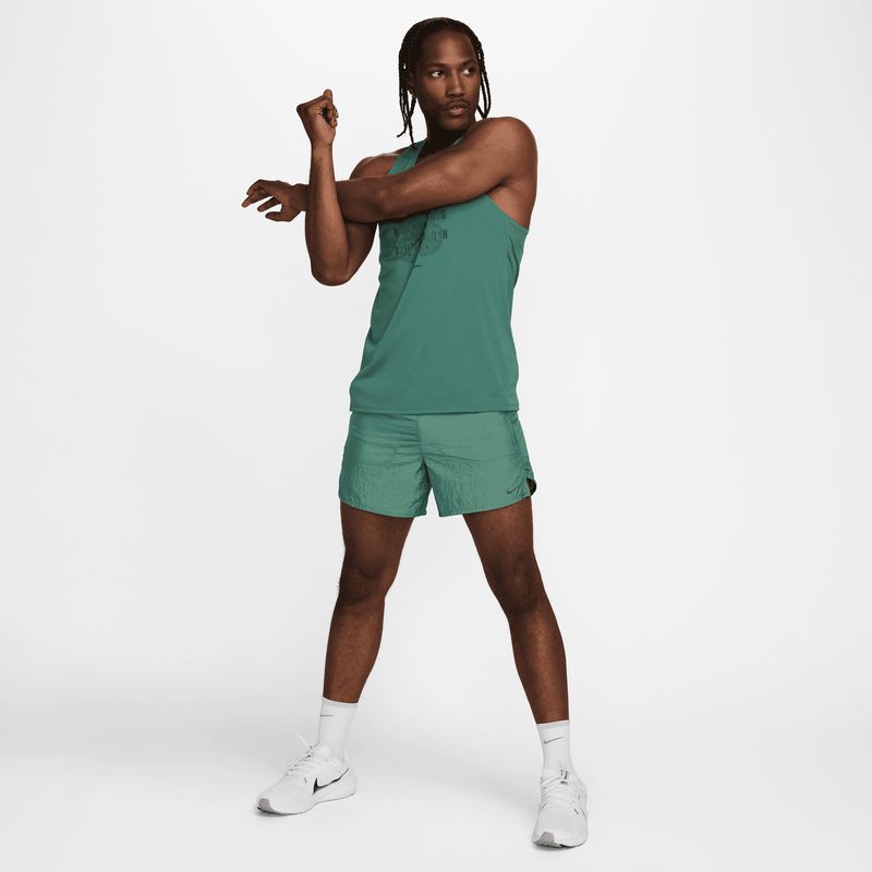 nike-stride-running-division-verde-fn3391-361-7.jpeg