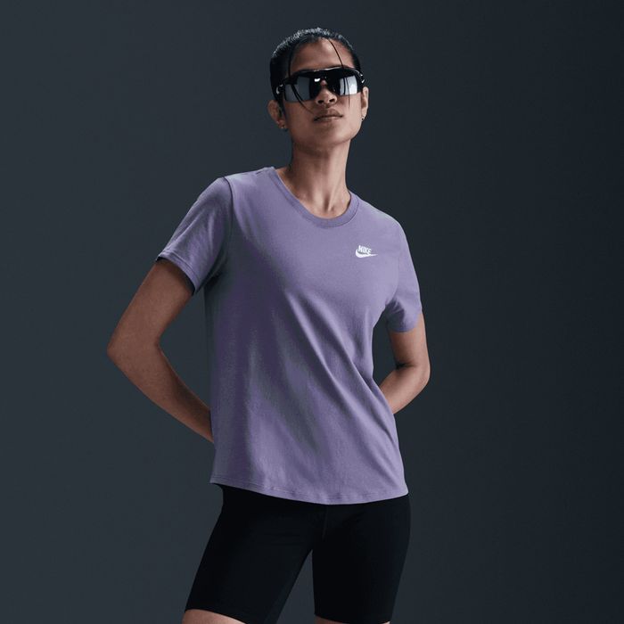 Sportswear Club Essentials