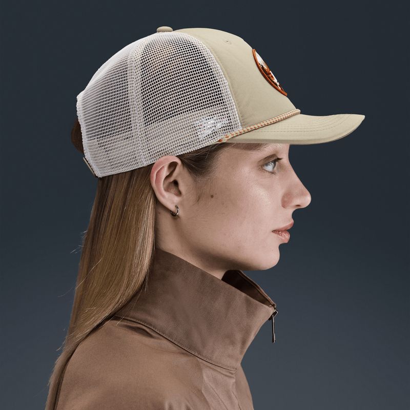 nike-rise-beige-hj7133-253-3.jpeg