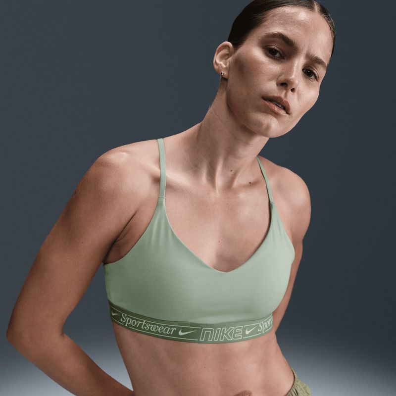 nike-indy-verde-hv6953-370-1.jpeg