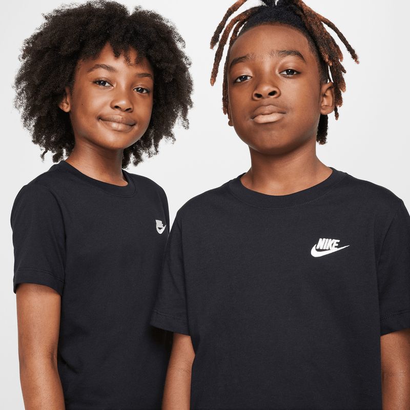 nike-sportswear-negra-fz5177-010-3.jpeg