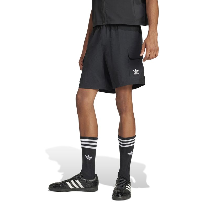 adidas-trefoil-essentials-woven-negro-jd0406-1.jpeg