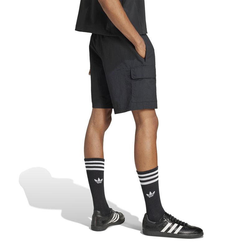 adidas-trefoil-essentials-woven-negro-jd0406-2.jpeg