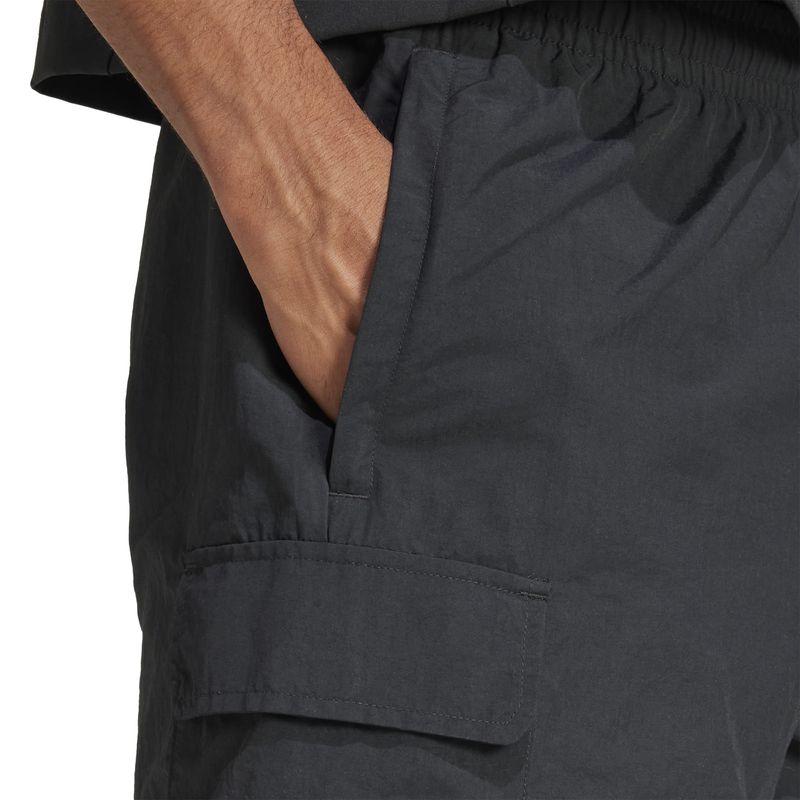 adidas-trefoil-essentials-woven-negro-jd0406-4.jpeg