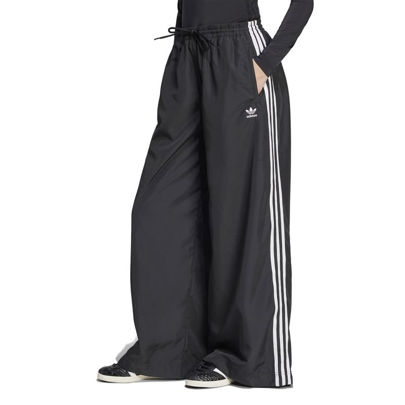 adidas-firebird-adicolor-oversized-negro-jd3390-1.jpeg