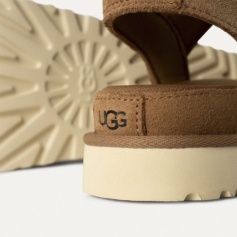 ugg-goldenstar-marrones-1136783-6-4.jpeg
