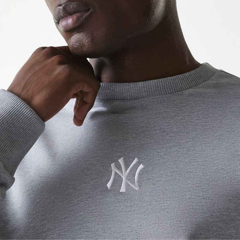 new-era-crew-new-york-yankees-mlb-league-essential-gris-60675762-030-3.jpeg
