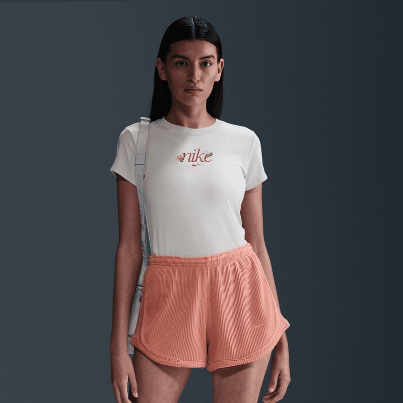 nike-sportswear-chill-knit-blanca-hf9722-104-1.jpeg