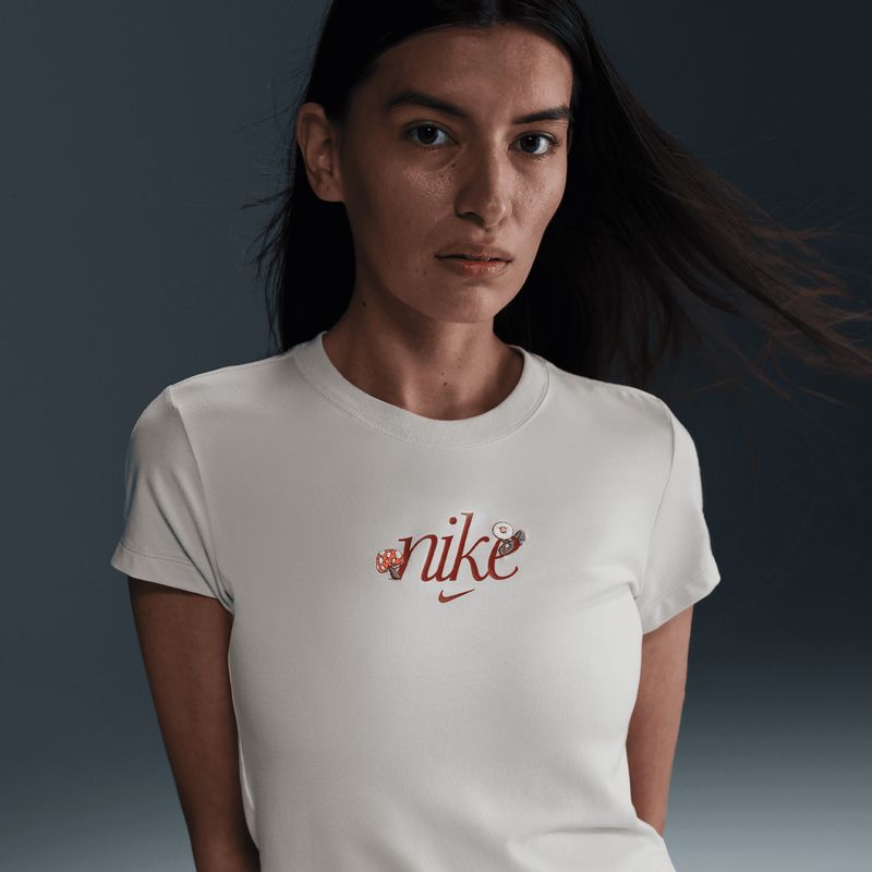 nike-sportswear-chill-knit-blanca-hf9722-104-3.jpeg