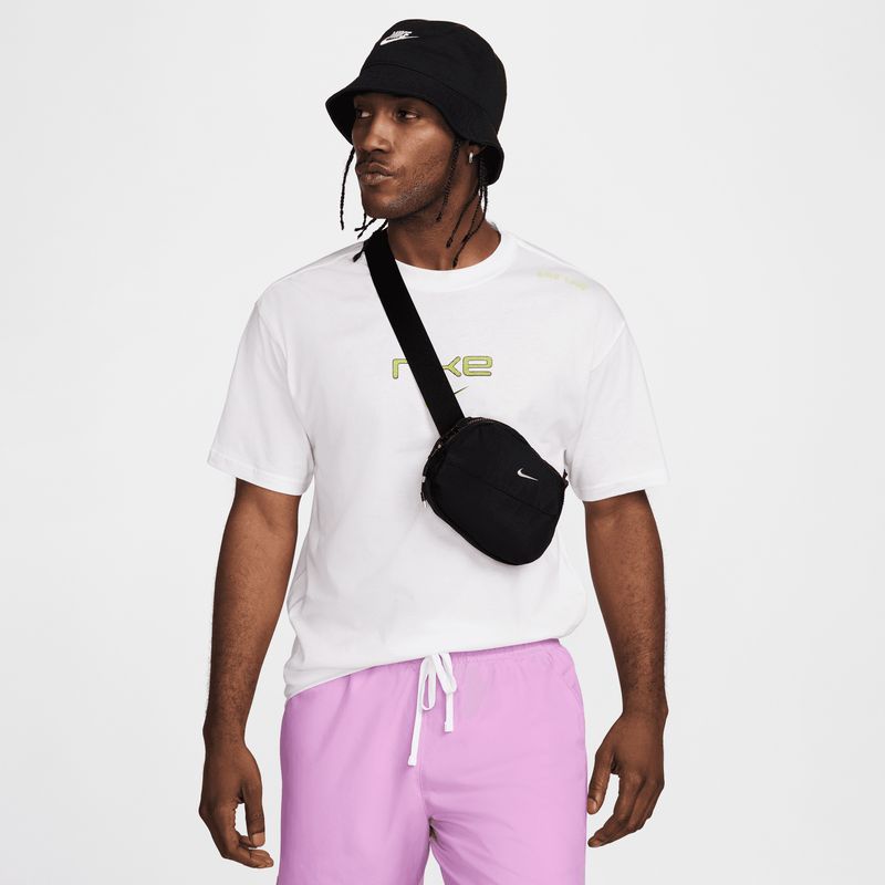 nike-aura-negro-hm6120-010-1.jpeg