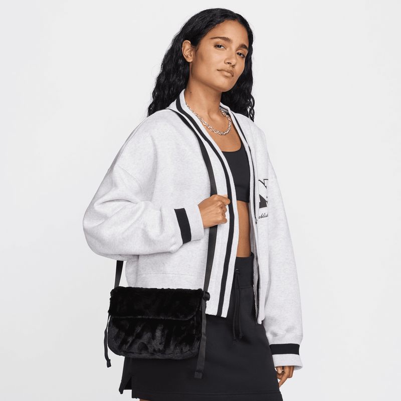 nike-sportswear-futura-365-negro-fz1326-010-1.jpeg