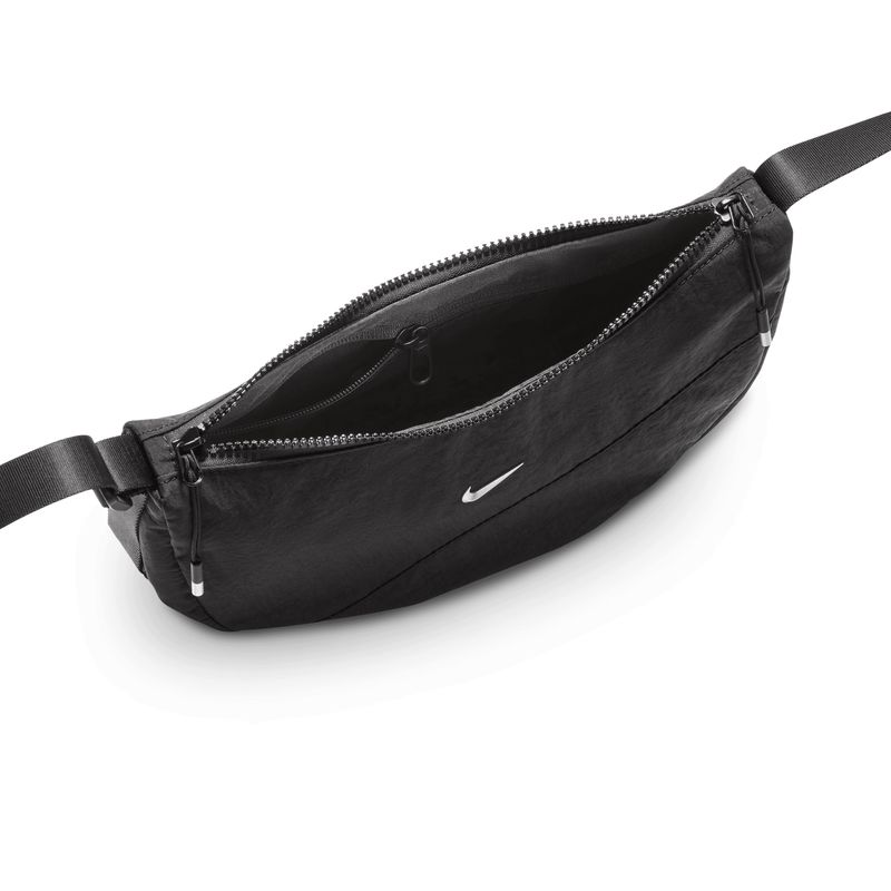 nike-aura-negra-hq4370-010-3.jpeg