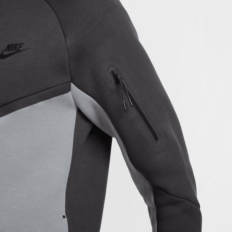 nike-tech-gris-hv0949-061-4.jpeg
