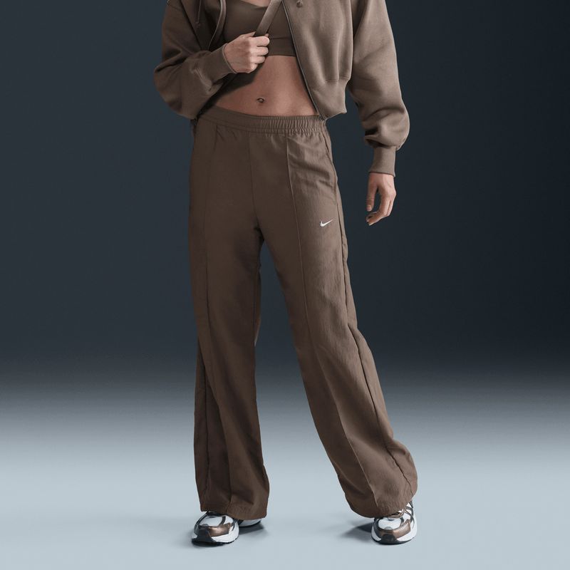 nike-sportswear-everything-wovens-marron-fq3588-233-1.jpeg