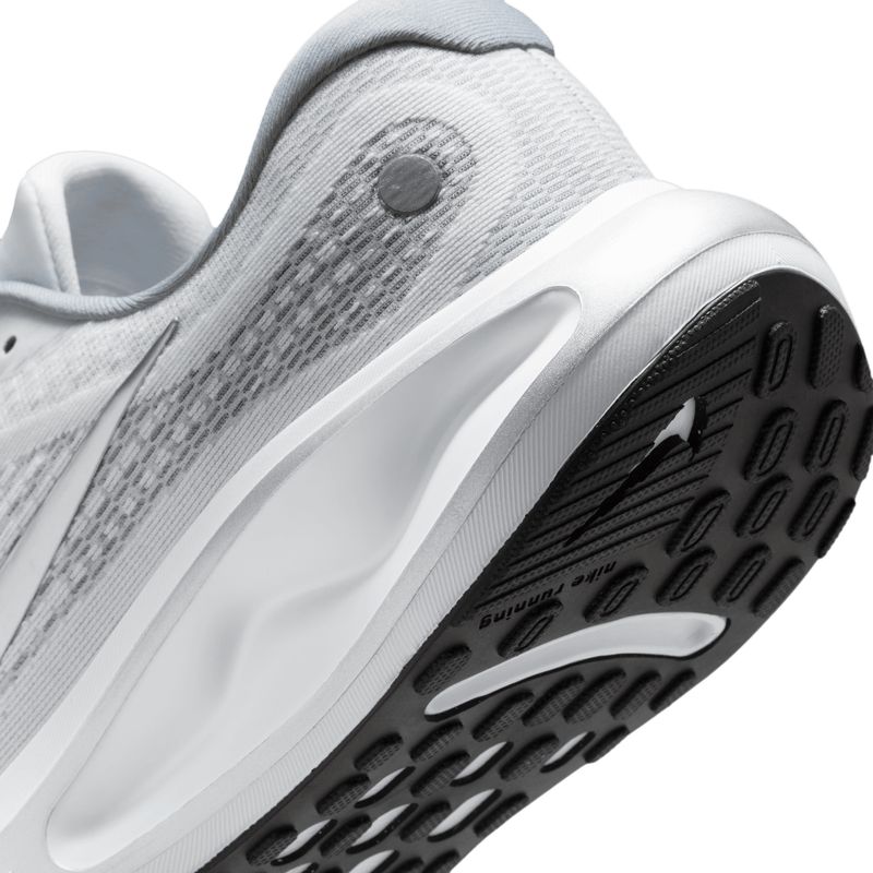 nike-journey-run-gris-fn0228-104-8.jpeg