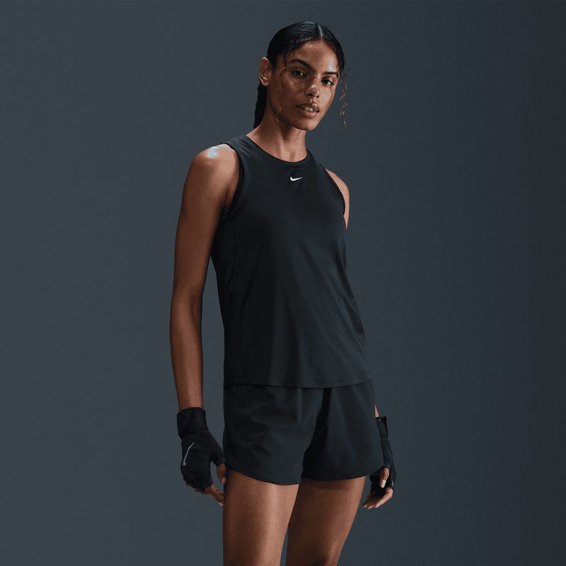 nike-one-classic-negra-ib9385-010-1.jpeg