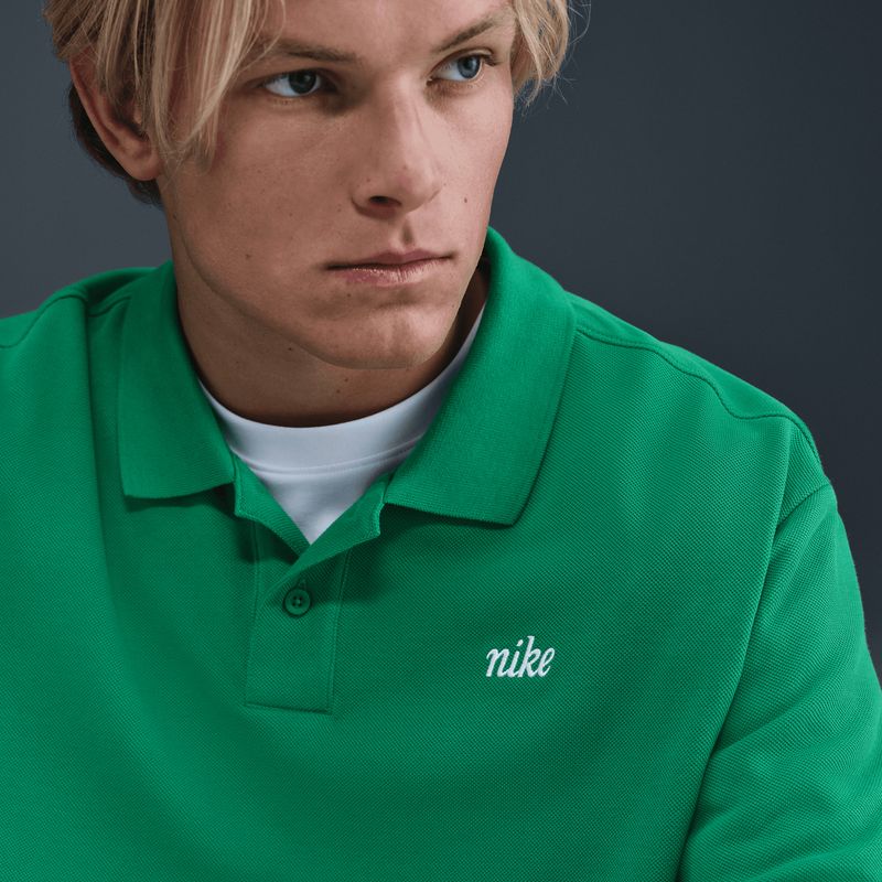 nike-sportswear-club-verde-hv0824-324-3.jpeg