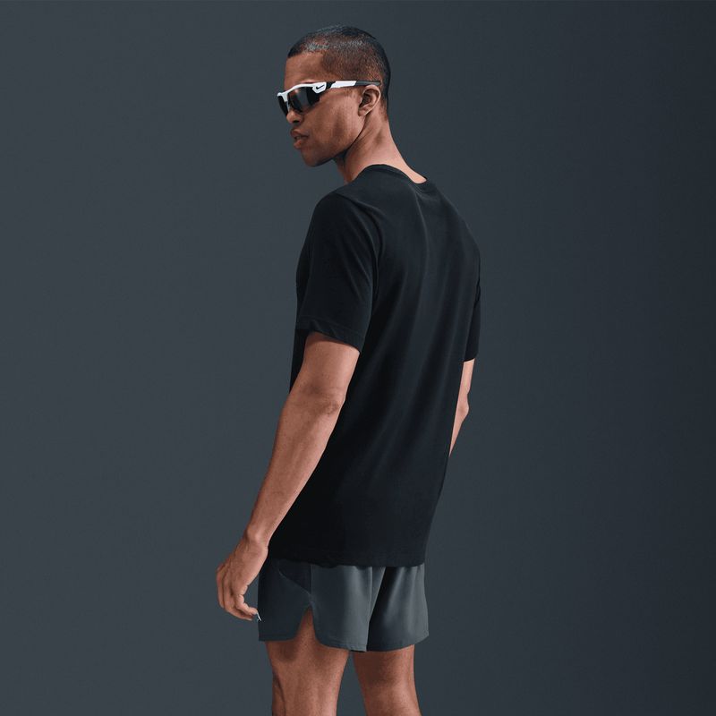 nike-dri-fit-negra-fq3914-014-2.jpeg