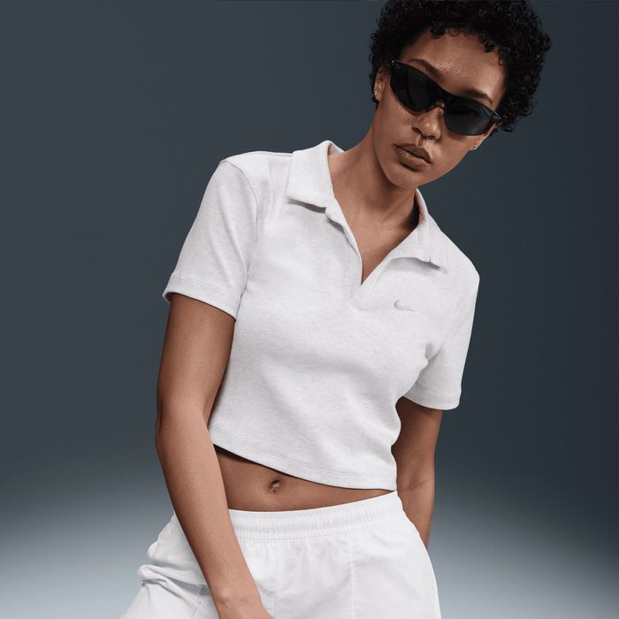 Sportswear Essential