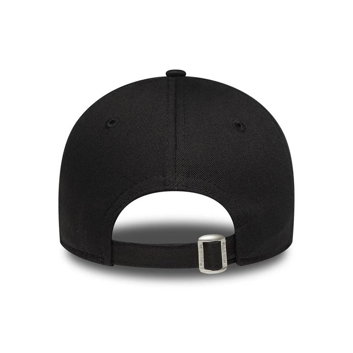 New York Yankees League Essential