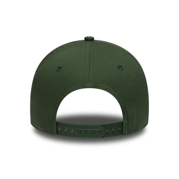 New York Yankees League Essential