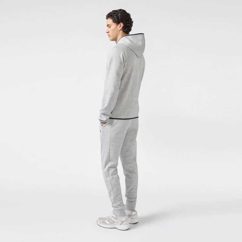 hover
